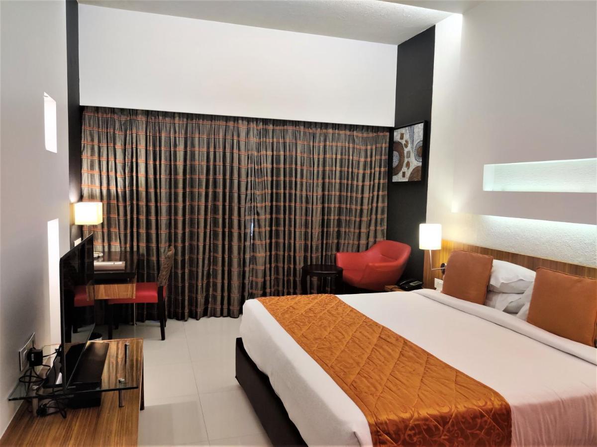 Hotel Satkar Residency Thane Exterior foto